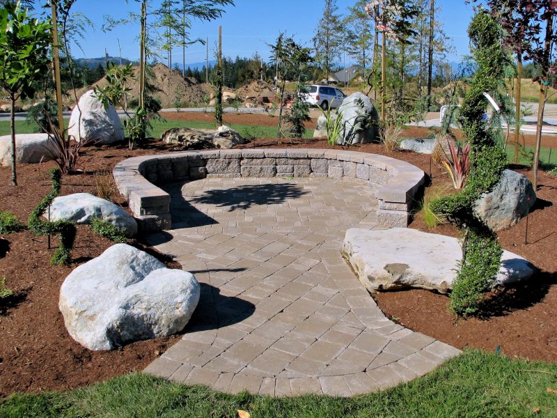 Landscape Paver Features